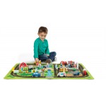Covor mare Oras de joaca copii cu 49 de piese masinute si cladiri din lemn  Covoras Jumbo Deluxe Roadway Activity Rug Melissa si Doug